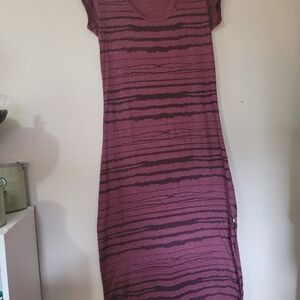 Vans Red/Maroon  Sheath w/slits Midi Dress